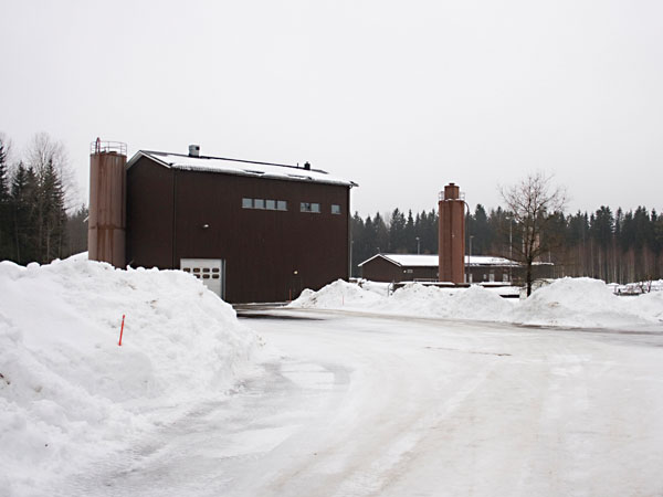Kaltevan j&auml;tevedenpuhdistamo